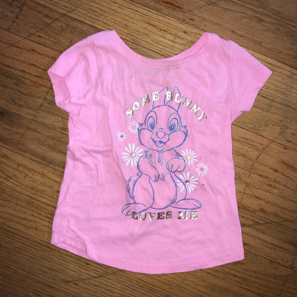 5/$15🌷 Bunny Thumper T-Shirt